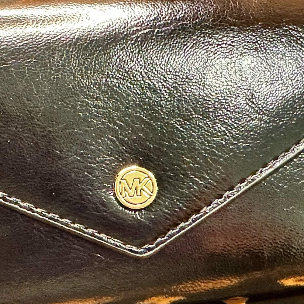 NWT Michael Kors Wallet Super SOFT